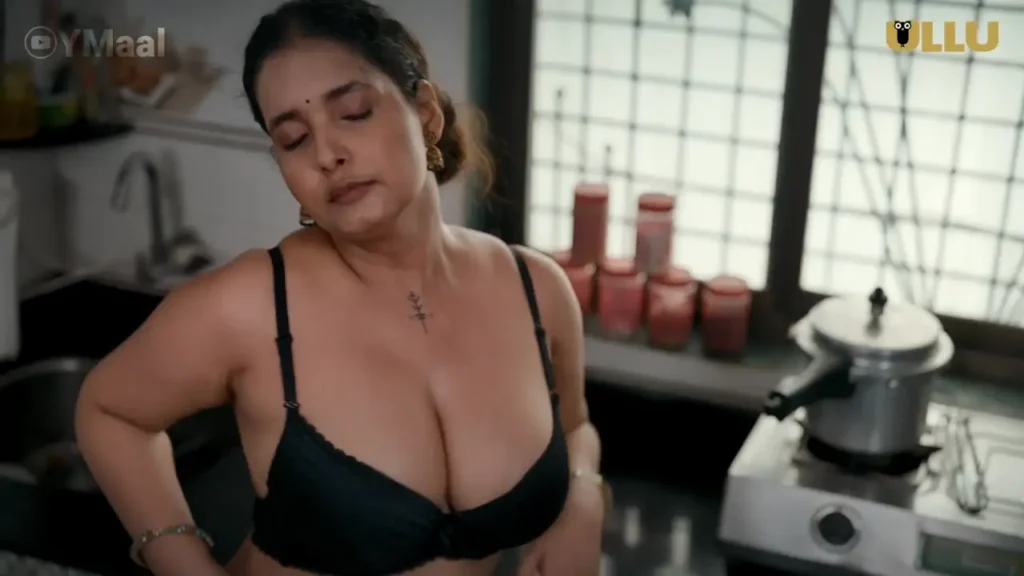 Ridhima Tiwari Fucking at Kitchen